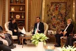 رایزنی مدیرعامل بیمه البرز و استاندار اصفهان برای توسعه همکاری ها و گسترش خدمات بیمه ای در استان
