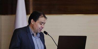 ضرورت مدیریت منابع در شرایط فعلى اقتصادى/ تضمین سلامت ادارى کشور با الکترونیکى شدن خدمات