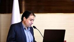 ضرورت مدیریت منابع در شرایط فعلى اقتصادى/ تضمین سلامت ادارى کشور با الکترونیکى شدن خدمات