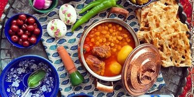 طرز تهیه انواع خورش با گوشت در خانه
