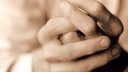 شکستن قولنج انگشتان تاثیری در آرتروز دارد؟