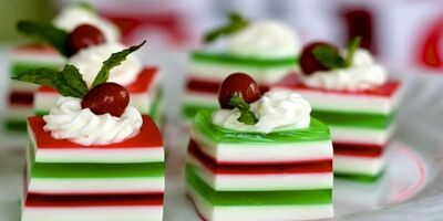 آموزش کامل ژله سه رنگ لیوانی ساده و شیک برای جشن ها
