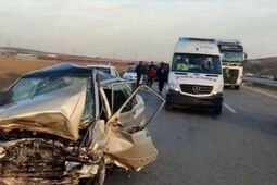 انحراف دو پژو پارس یک کشته و چهار مصدوم بر جای گذاشت
