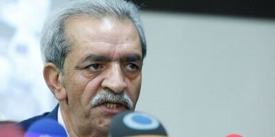 بانک مرکزی حتی یک کارتن‌خواب دارای کارت بازرگانی را معرفی نکرد