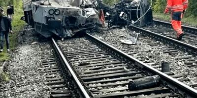 برخورد ۲ قطار در «اسلواکی»؛ ده‌ها نفر زخمی شدند

