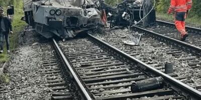 برخورد ۲ قطار در «اسلواکی»؛ ده‌ها نفر زخمی شدند
