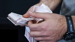 
لزوم ترمیم دستمزدها در نیمه دوم سال / تصمیم‌گیرنده درباره اعتبار کالابرگ دولت است