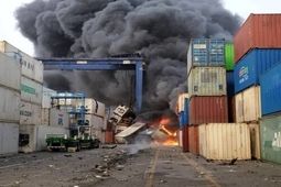 
خبر خوش برای واردکنندگان آسیب‌دیده بندر رجایی