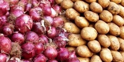عوارض صادرات سیب زمینی و پیاز ابلاغ شد
