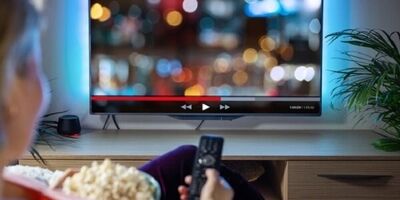 قیمت تلویزیون ۳۲ اینچ چقدر است؟ + جدول