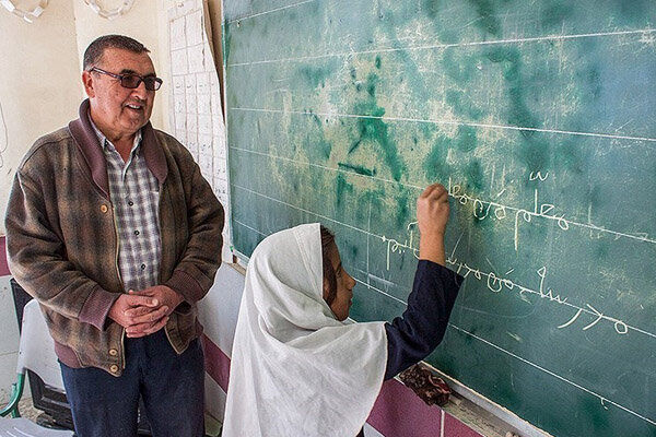 محدودیت بازنشستگی معلمان اصلاح می‌شود
