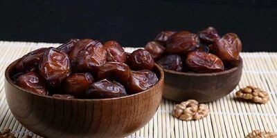 ضرورت ذخیره سازی ۳۰۰ تن خرما برای تنظیم بازار