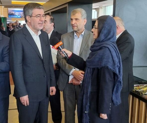 شرکت های بیمه ای بدون ارزیابی ریسک و با شکستن قیمت ها به رقابت می پردازند + فیلم