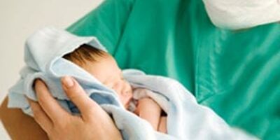 مدت مرخصی برای وضع حمل های سه قلو و بیشتر، یکسال است