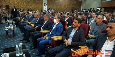 حاضران پانزدهمین نمایشگاه بین المللی صنعت مالی از دریچه دوربین