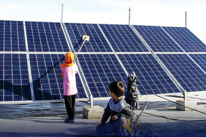 ۱۲۰۰ مدرسه تهران در حال تجهیز به پنل خورشیدی