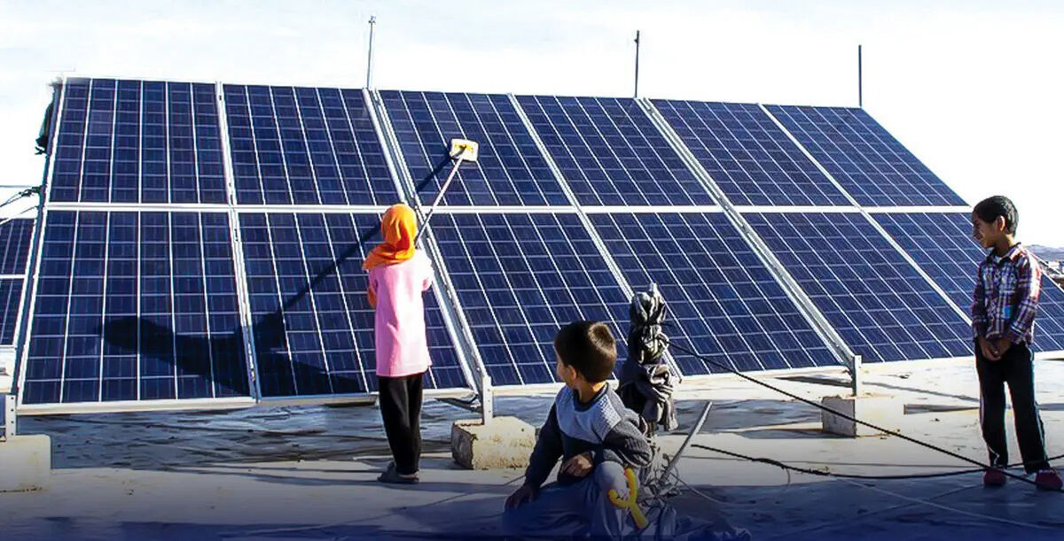 ۱۲۰۰ مدرسه تهران در حال تجهیز به پنل خورشیدی