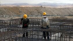 
مجازات کارفرمایانی که اتباع غیرمجاز را به کار گیرند