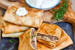 طرز تهیه کرپ پیتزا ؛ یک عصرانه خوشمزه و سبک
