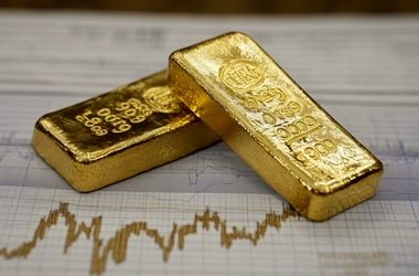 طلای جهانی از ۴۲۰۰ دلار عبور کرد
