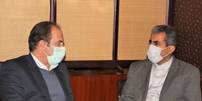 رئیس کمیسیون اقتصادی مجلس شورای اسلامی از توزیع کمک‌ های بیمه‌آسیا در مناطق سیل‌زده جنوب استان کرمان قدردانی کرد