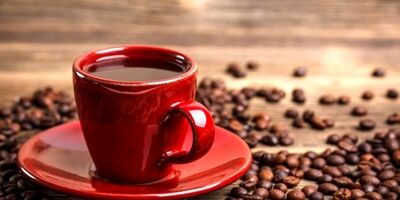 کافئین باعث بی خوابی و افزایش ضربان قلب می‌ شود