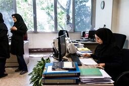 کدام وجوه پرداختی به حقوق‌بگیران مشمول کسر حق‌بیمه نیست؟
