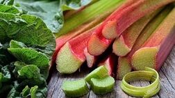 این افراد ریواس نخورند
