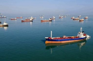 حق بیمه کشتی‌های عبوری از تنگه هرمز ۱۲ برابر افزایش یافت