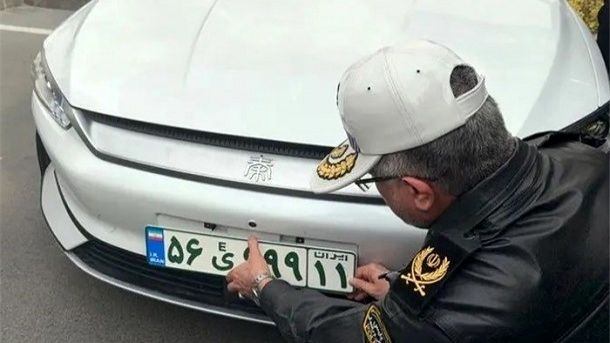  رونمایی از پلاک جدید خودروهای هیبریدی و برقی 