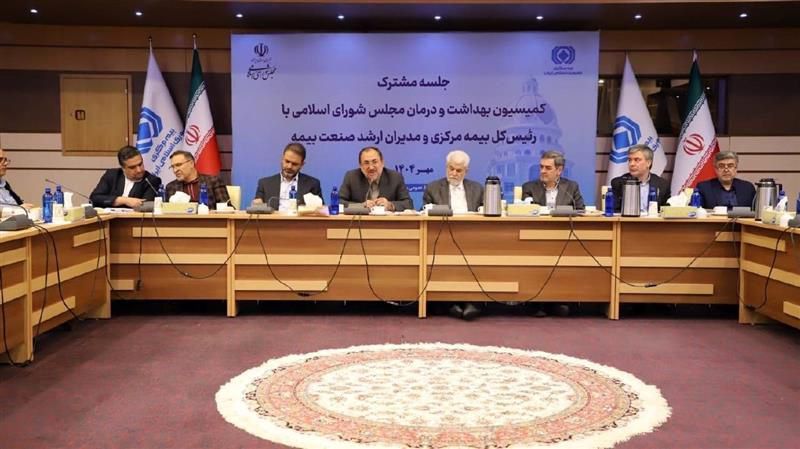 سهم بالای درمان در پرتفوی بیمه ها مشکل ساز شد / خسارت بیمه درمانی بالای ۱۰۰ درصد است