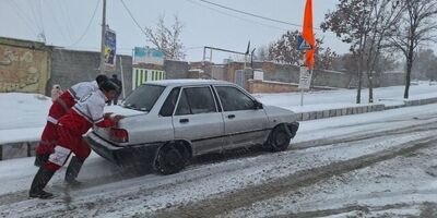 امدادرسانی هلال احمر به بیش از ۱۵ هزار نفر در برف و کولاک