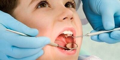 چگونه از بوی بد دهان خلاص شویم
