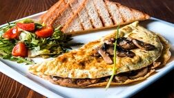 طرز تهیه املت اسپانیایی با شیر ؛ صبحانه ای مقوی و خوشمزه
.