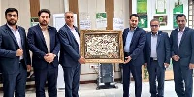 شعبه امیرکبیر بیمه دانا به باشگاه هزار میلیاردی‌ها پیوست
