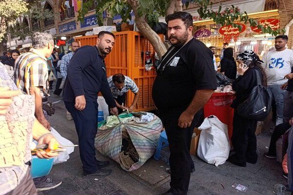 آغاز طرح ساماندهی ۲۵٠ دستفروش در محور ۱۵ خرداد