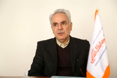 معاون مالی و اداری شرکت بیمه کارآفرین