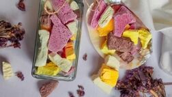 دستور تهیه بستنی خشک بادام‌زمینی برای شب چله
