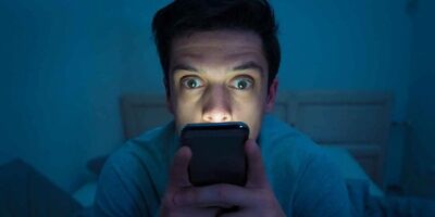 چگونه مدت استفاده از گوشی و نمایشگر را کاهش دهیم؟
