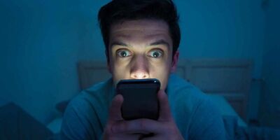 چگونه مدت استفاده از گوشی و نمایشگر را کاهش دهیم؟
