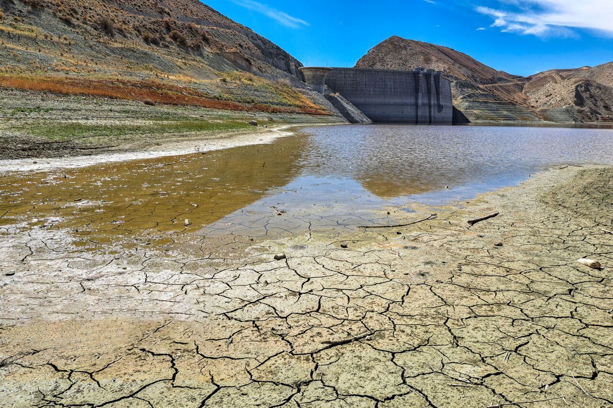 کاهش ۴۰ درصدی بارش ها زنگ خطری برای تابستان
