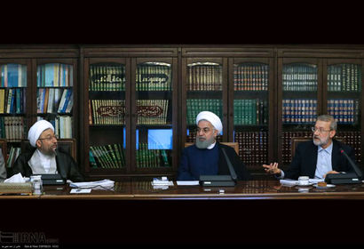 جلسه اقتصادی سران سه قوه در پاستور