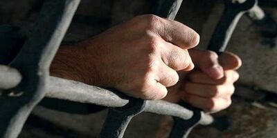 حبس پدر و مادر بعد از مرگ دختر ۱۳ ساله
