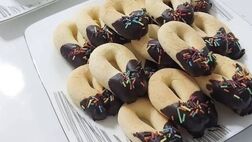 طرز تهیه شیرینی نعلی (اشکی) مخصوص عید
