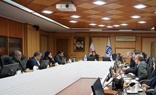 عملکرد و بهره وری مبنای تصمیم گیری بیمه آسیا در سال 1405
