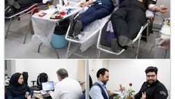  کارکنان بیمه سرمد خون اهدا کردند
