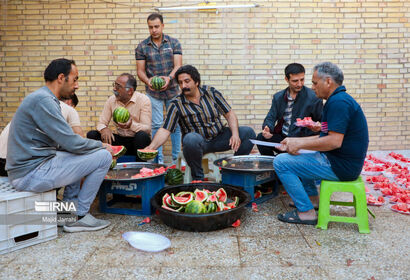 افطاری در کوچه گلچینان یزد