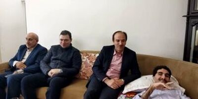 تفاهم نامه فروش اقساطی بیمه های عمر و پس انداز بین بیمه آسیا و بانک رسالت به امضا رسید
