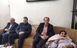  مدیرعامل بیمه آسیا از کارمند شعبه مهاباد عیادت کرد