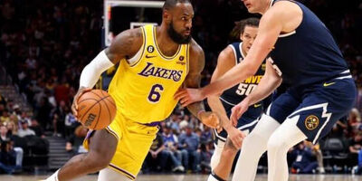 آغاز فصل جدید NBA با شکست پادشاه